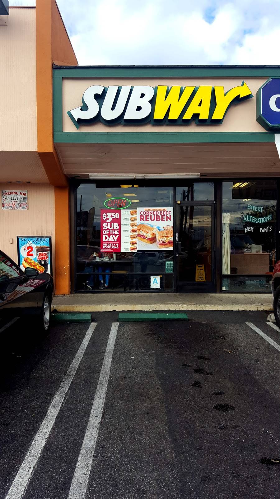 Subway Restaurants | restaurant | 1671 W Carson St, Torrance, CA 90501, USA | 3106186959 OR +1 310-618-6959