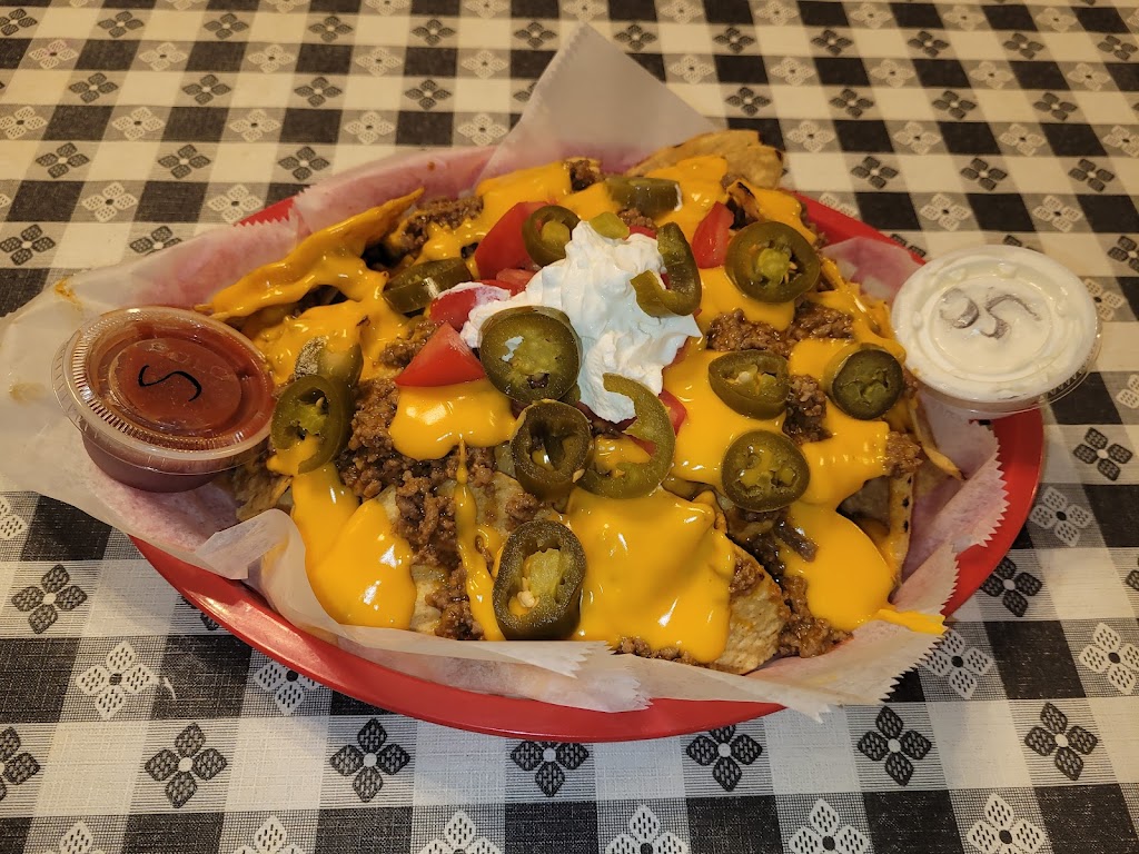 Woss Hoggs | restaurant | 54 Chestnut St, Wilkes-Barre Township, PA 18702, USA | 5708222307 OR +1 570-822-2307