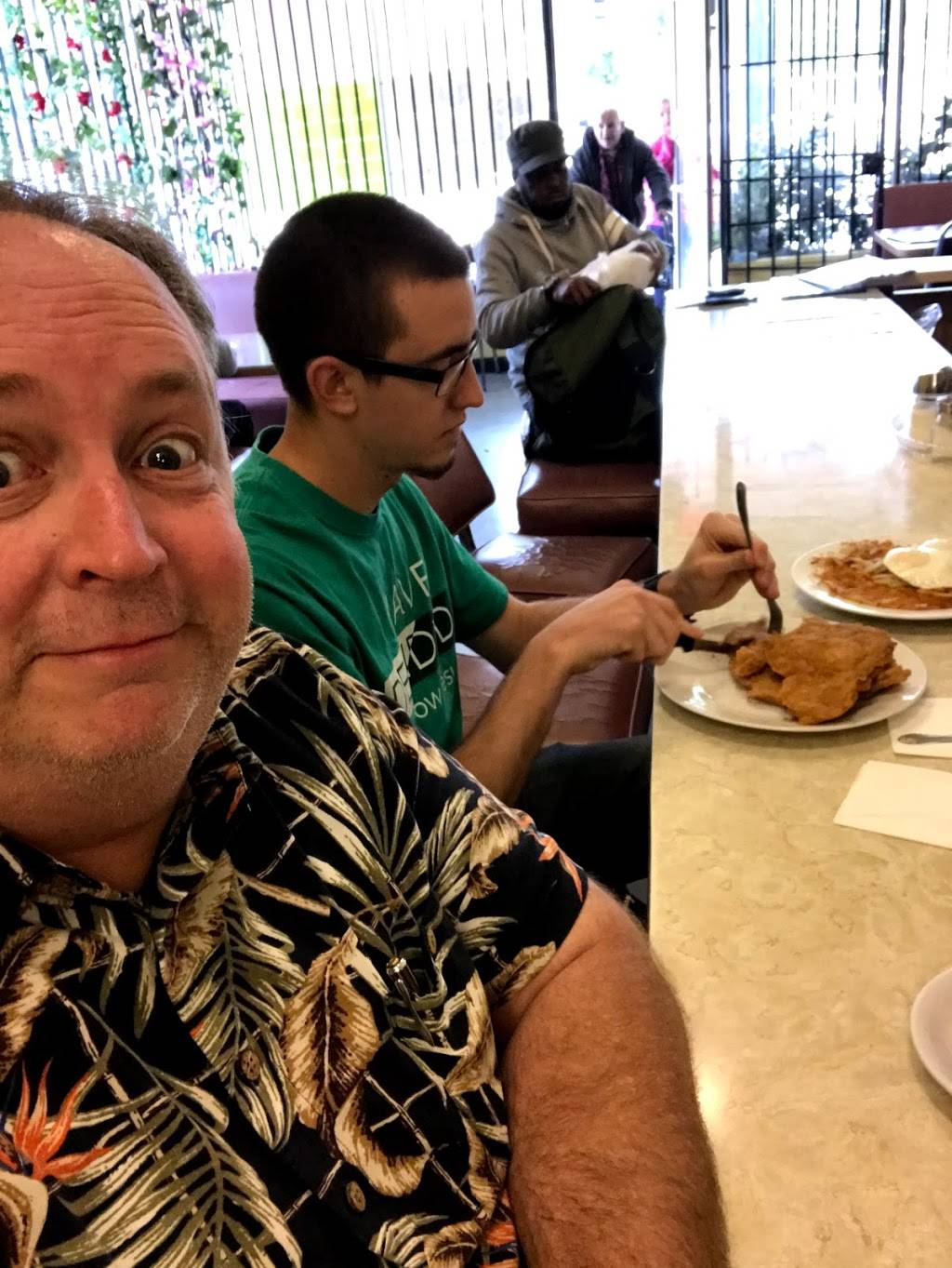 Joy Cafe | cafe | 1400 Macdonald Ave, Richmond, CA 94801, USA | 5102340573 OR +1 510-234-0573