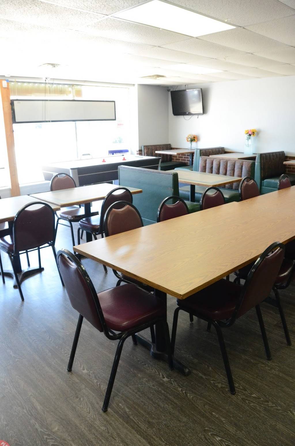 Loven Oven Pizzeria | restaurant | 6808 Kennedy Ave, Hammond, IN 46323, USA | 2198445848 OR +1 219-844-5848