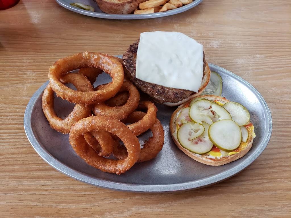 Choo Choo Grill | restaurant | 1209 Plainfield Ave NE, Grand Rapids, MI 49505, USA | 6167748652 OR +1 616-774-8652