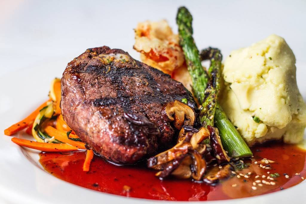 Beluga Japanese Restaurant | restaurant | 661 Louis Henna Blvd #300, Round Rock, TX 78664, USA | 5122556454 OR +1 512-255-6454