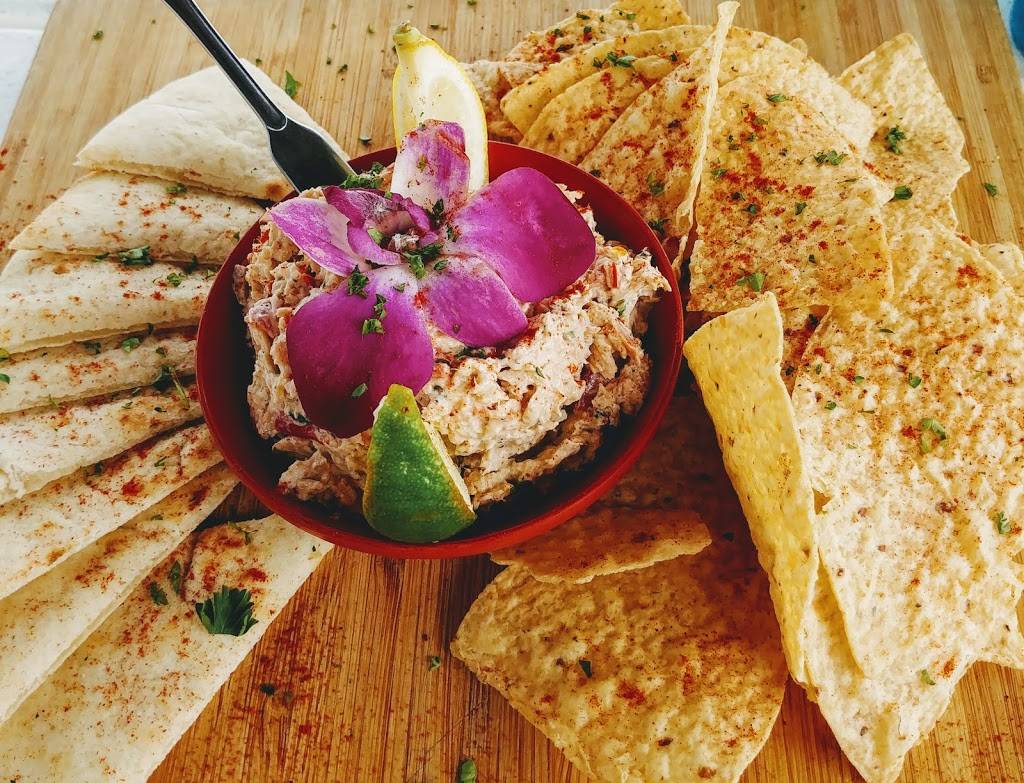 Break Awayz At The Beach | restaurant | 819 N Ocean Shore Blvd, Flagler Beach, FL 32136, USA | 3864397700 OR +1 386-439-7700