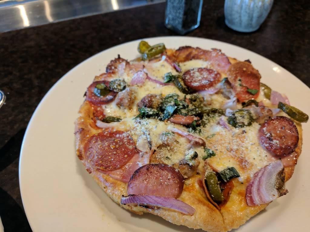 Old Chicago Pizza and Taproom | restaurant | 4641 Jack Kultgen Fwy, Waco, TX 76711, USA | 2546620950 OR +1 254-662-0950