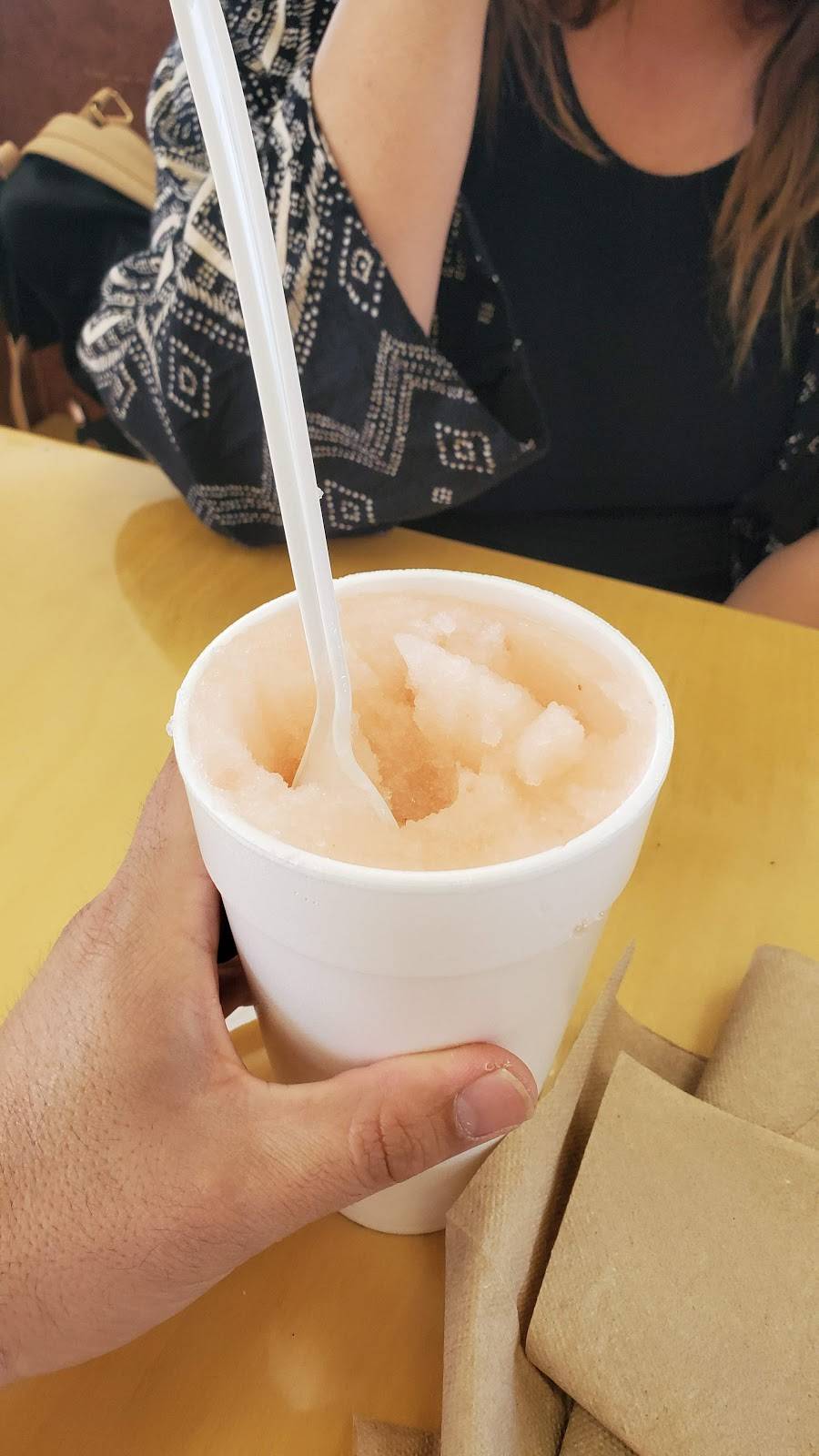 Slice and Ice | restaurant | 1905 W Grant Rd, Tucson, AZ 85745, USA | 5202747276 OR +1 520-274-7276