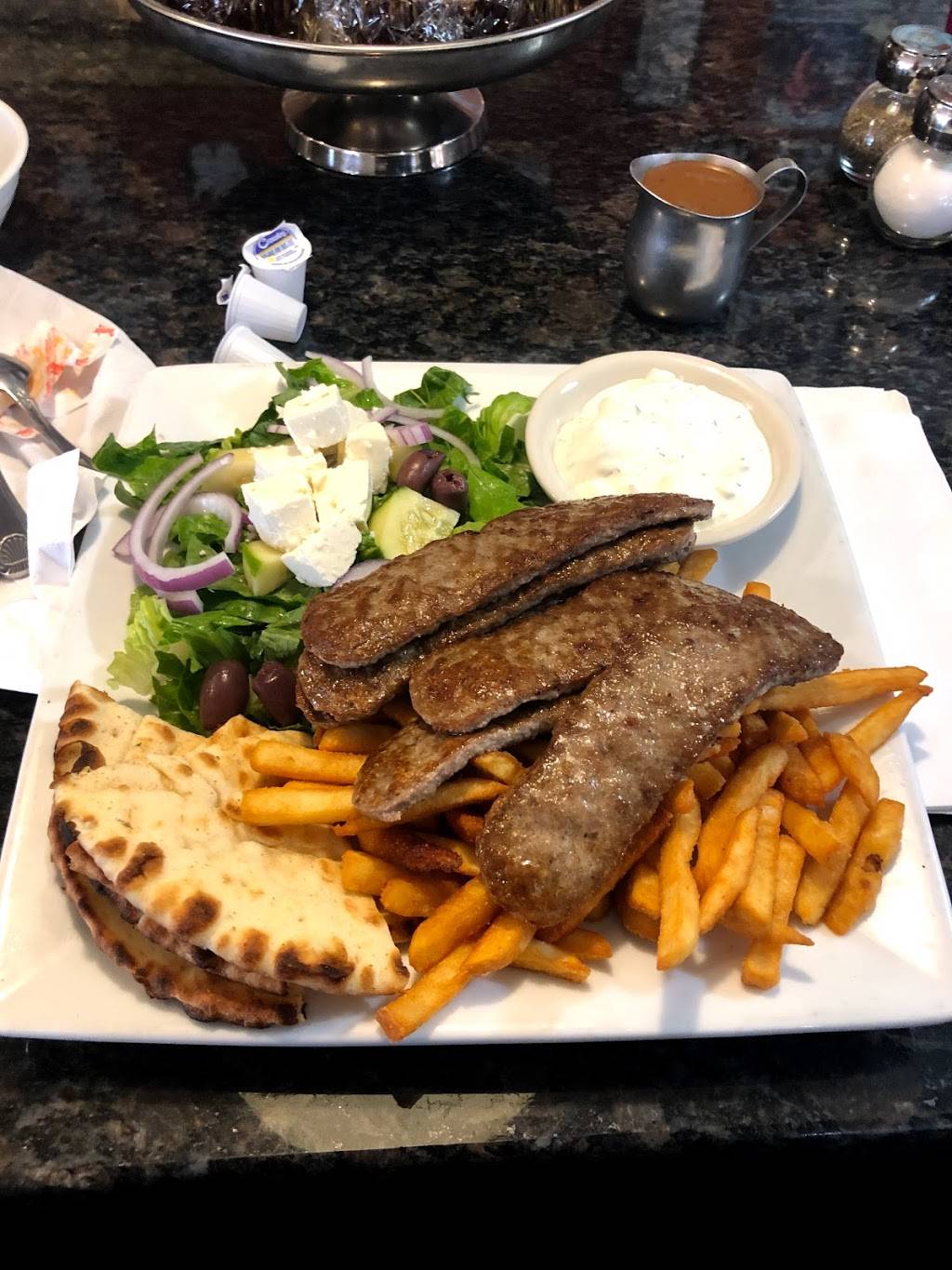 Cristys Restaurant | restaurant | 545 Winsted Rd, Torrington, CT 06790, USA | 8604967330 OR +1 860-496-7330