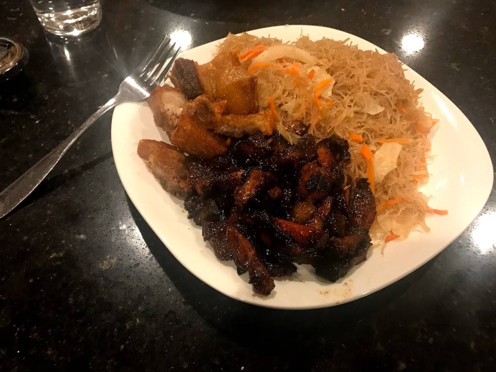 Raymonds Pinoy Kusina | restaurant | 928 Poquonnock Rd, Groton, CT 06340, USA | 8604408157 OR +1 860-440-8157