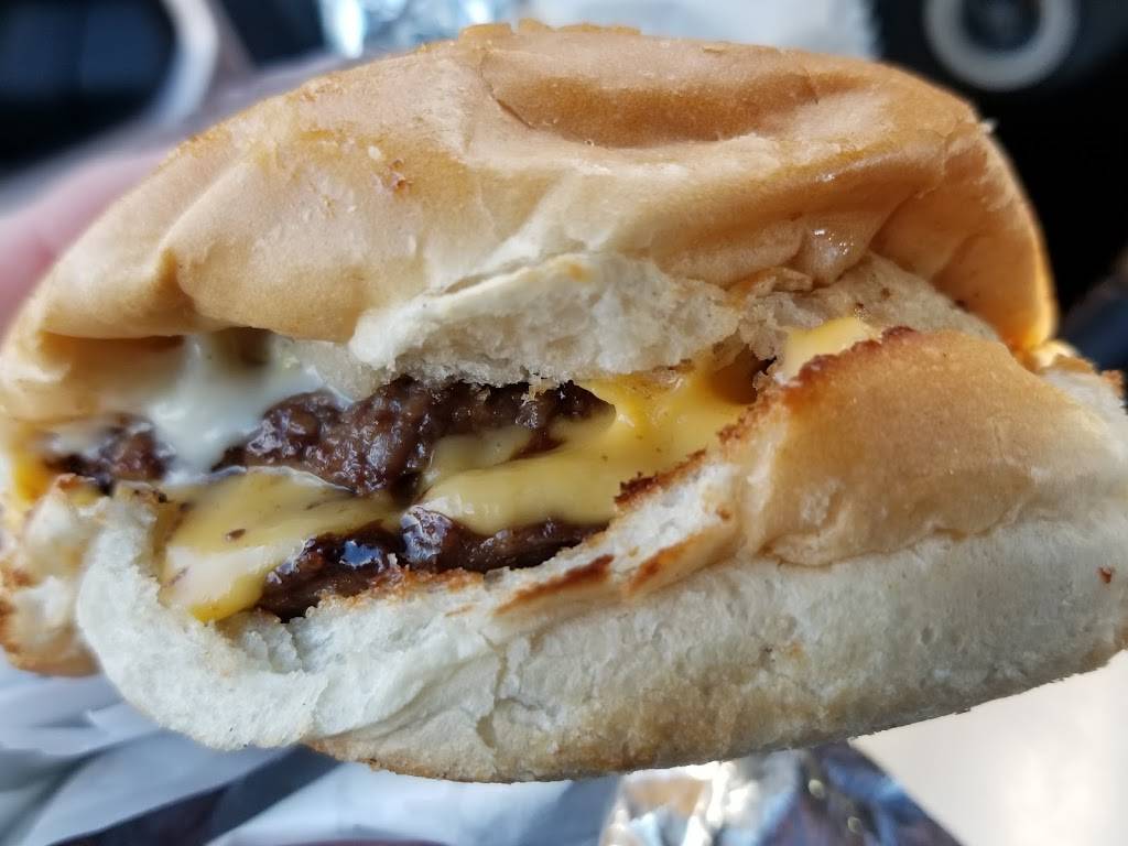 Swensons (Stow/Kent) Drive-In Restaurants | restaurant | 4466 Kent Rd, Stow, OH 44224, USA | 3306787775 OR +1 330-678-7775