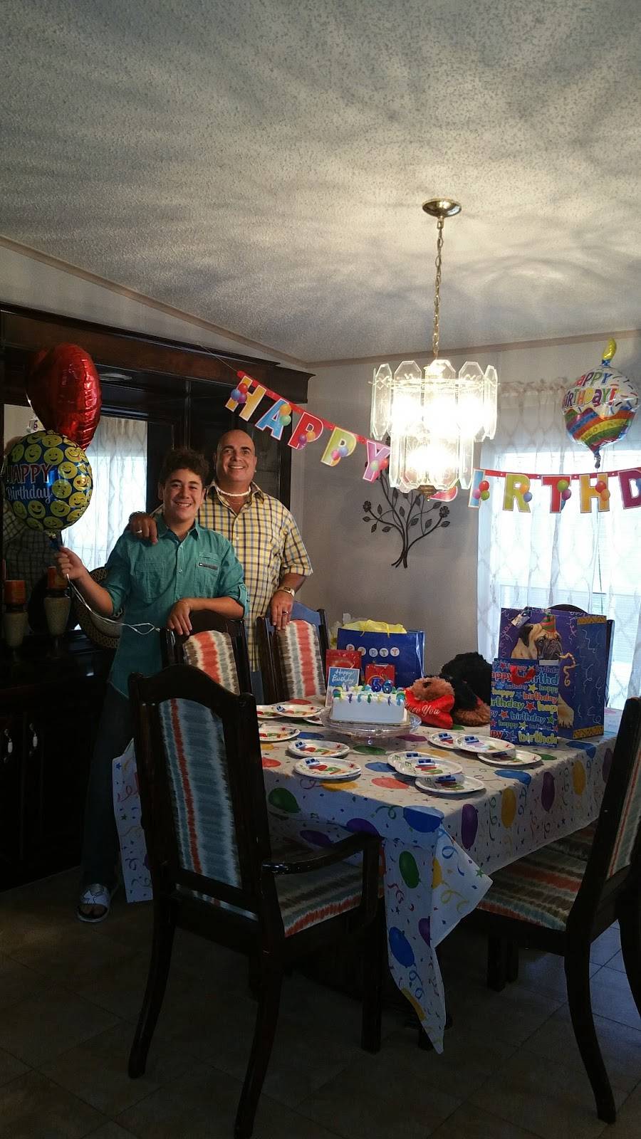 Pizza Pino | meal delivery | 5529 S 78th St, Tampa, FL 33619, USA | 8136714200 OR +1 813-671-4200