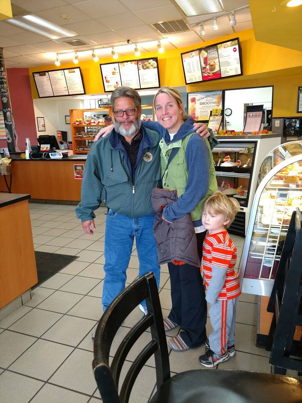 Big Apple Bagels | bakery | 2024 S Mission St, Mt Pleasant, MI 48858, USA | 9897729555 OR +1 989-772-9555