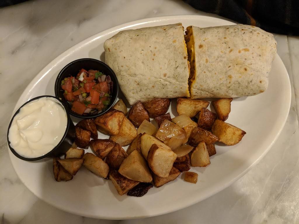 Village Square Cafe | restaurant | 66 Village Square, Baltimore, MD 21210, USA | 4104332233 OR +1 410-433-2233