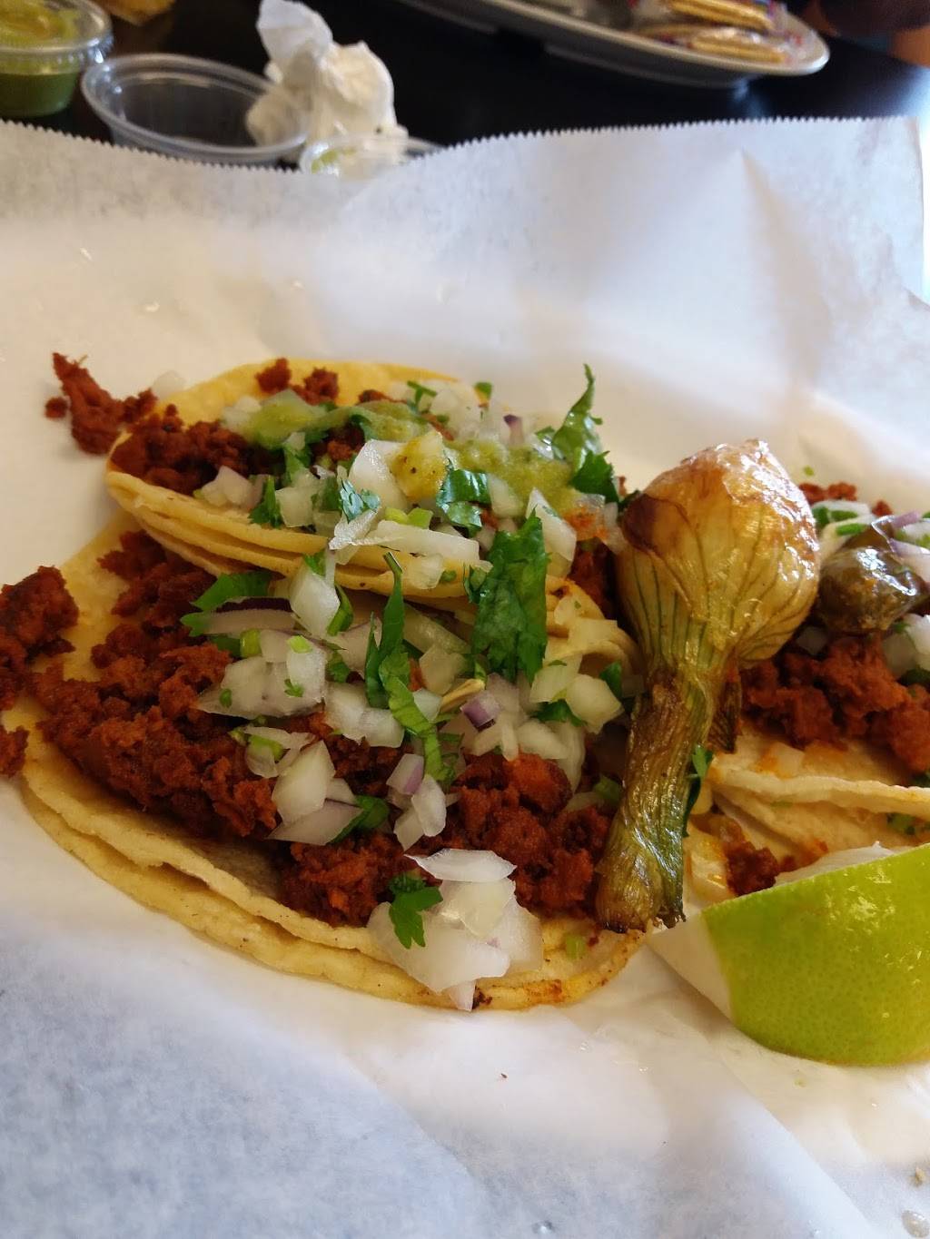 La Fonda Taqueria Y Mariscos | restaurant | 3216 Niles St, Bakersfield, CA 93306, USA | 6618739137 OR +1 661-873-9137