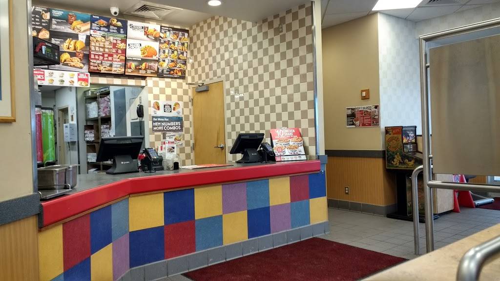 Taco Bell | meal takeaway | 6362 3 Mile Rd, Bay City, MI 48706, USA | 9899224991 OR +1 989-922-4991