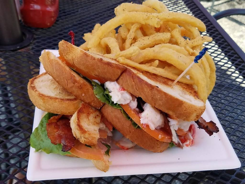 Estes Lobster House | restaurant | 1906 Harpswell Neck Rd, Harpswell, ME 04079, USA | 2078336340 OR +1 207-833-6340