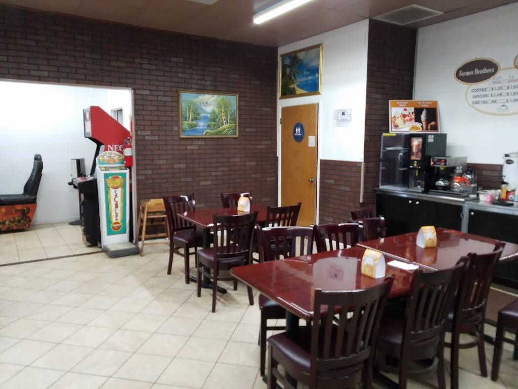 Tipton Burger | restaurant | 398 S Burnett Rd, Tipton, CA 93272, USA | 5597524468 OR +1 559-752-4468