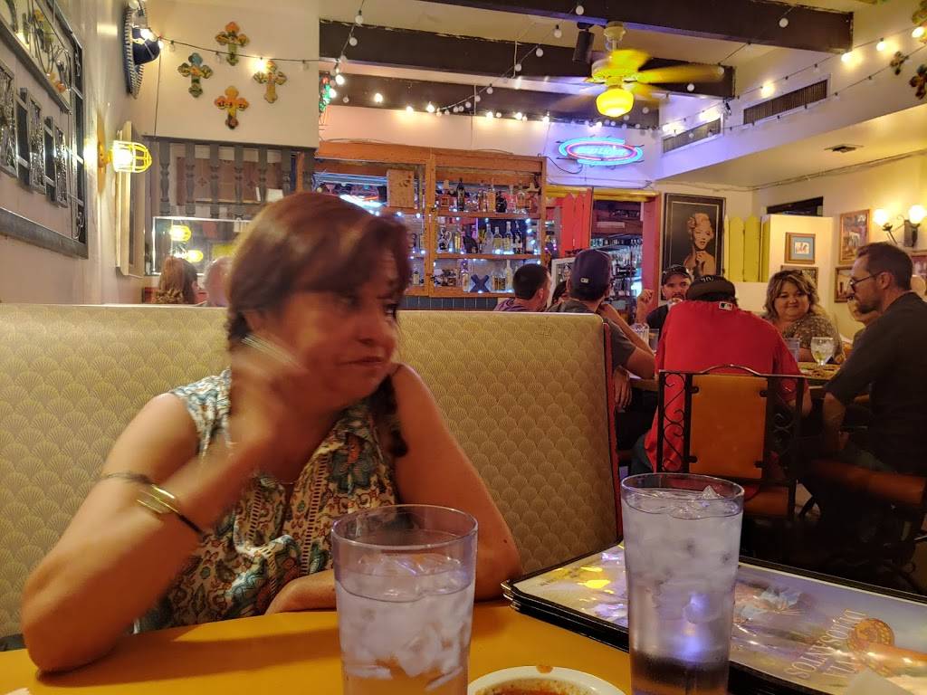 Via Delosantos | restaurant | 9120 N Central Ave, Phoenix, AZ 85020, USA | 6029976239 OR +1 602-997-6239