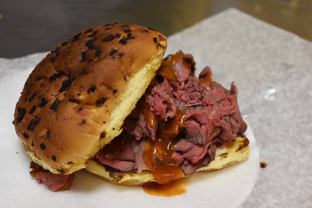 Giovannis Roast Beef & Pizzeria | restaurant | 14 Broad St, Nashua, NH 03064, USA | 6038741379 OR +1 603-874-1379