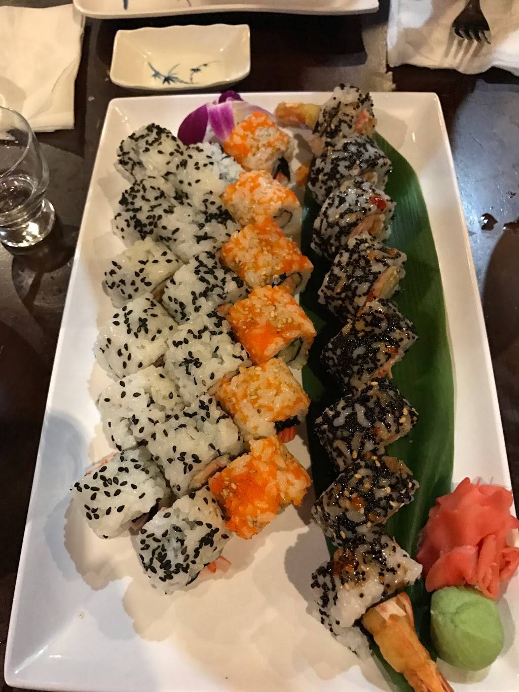 Soulisas Fine Thai Dining | restaurant | 208 E Rutherford St, Landrum, SC 29356, USA | 8644575318 OR +1 864-457-5318