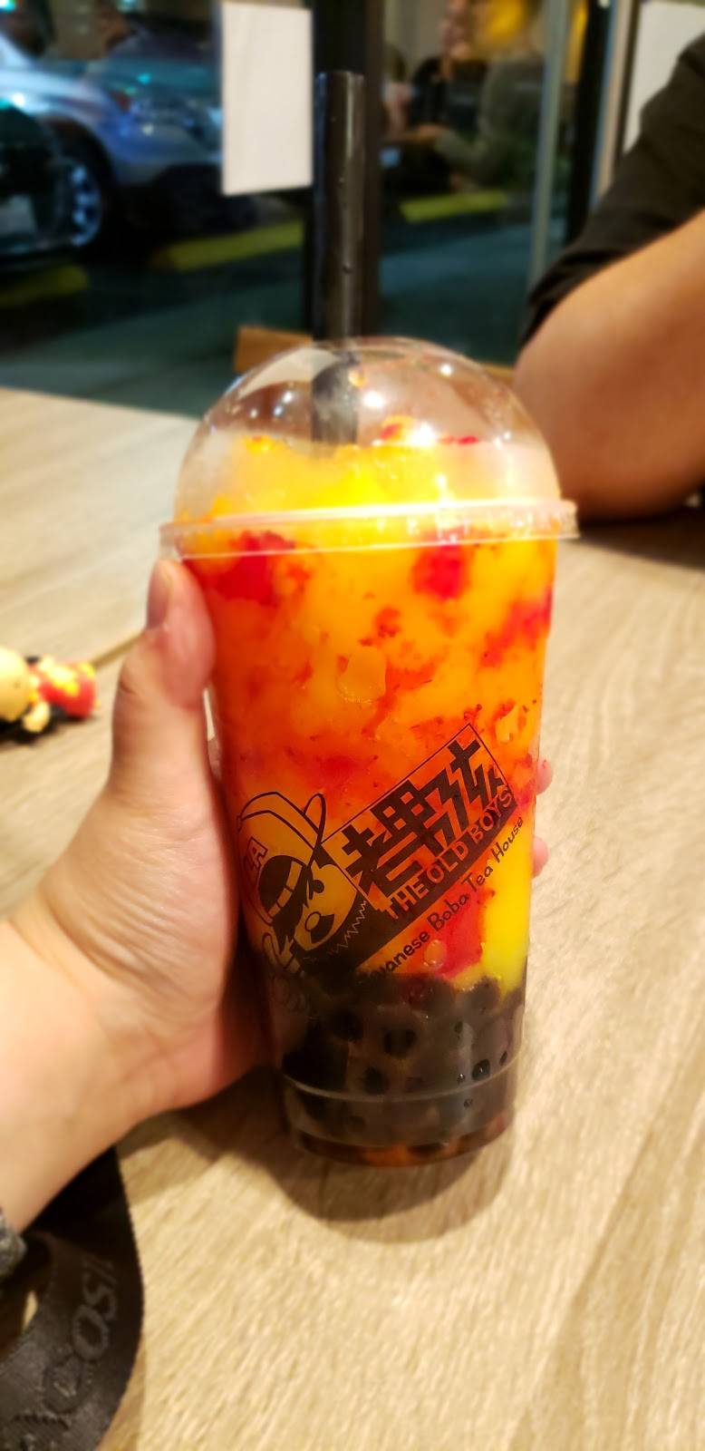 The Old Boys | restaurant | 333 N State College Blvd, Fullerton, CA 92831, USA | 7145193751 OR +1 714-519-3751