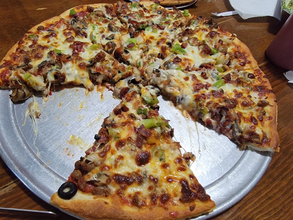 Main Street Dugout | restaurant | 223 Main St, Grainfield, KS 67737, USA | 7856734810 OR +1 785-673-4810