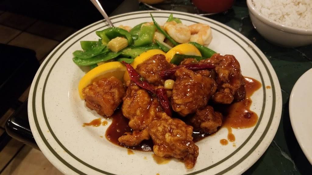 Blue Gibbon Chinese Restaurant | restaurant | 1231 Tennessee Ave, Cincinnati, OH 45229, USA | 5136414100 OR +1 513-641-4100