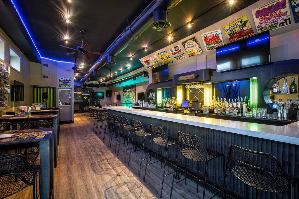 Mr. Browns Lounge | restaurant | 2301 W Chicago Ave, Chicago, IL 60622, USA | 7732784445 OR +1 773-278-4445