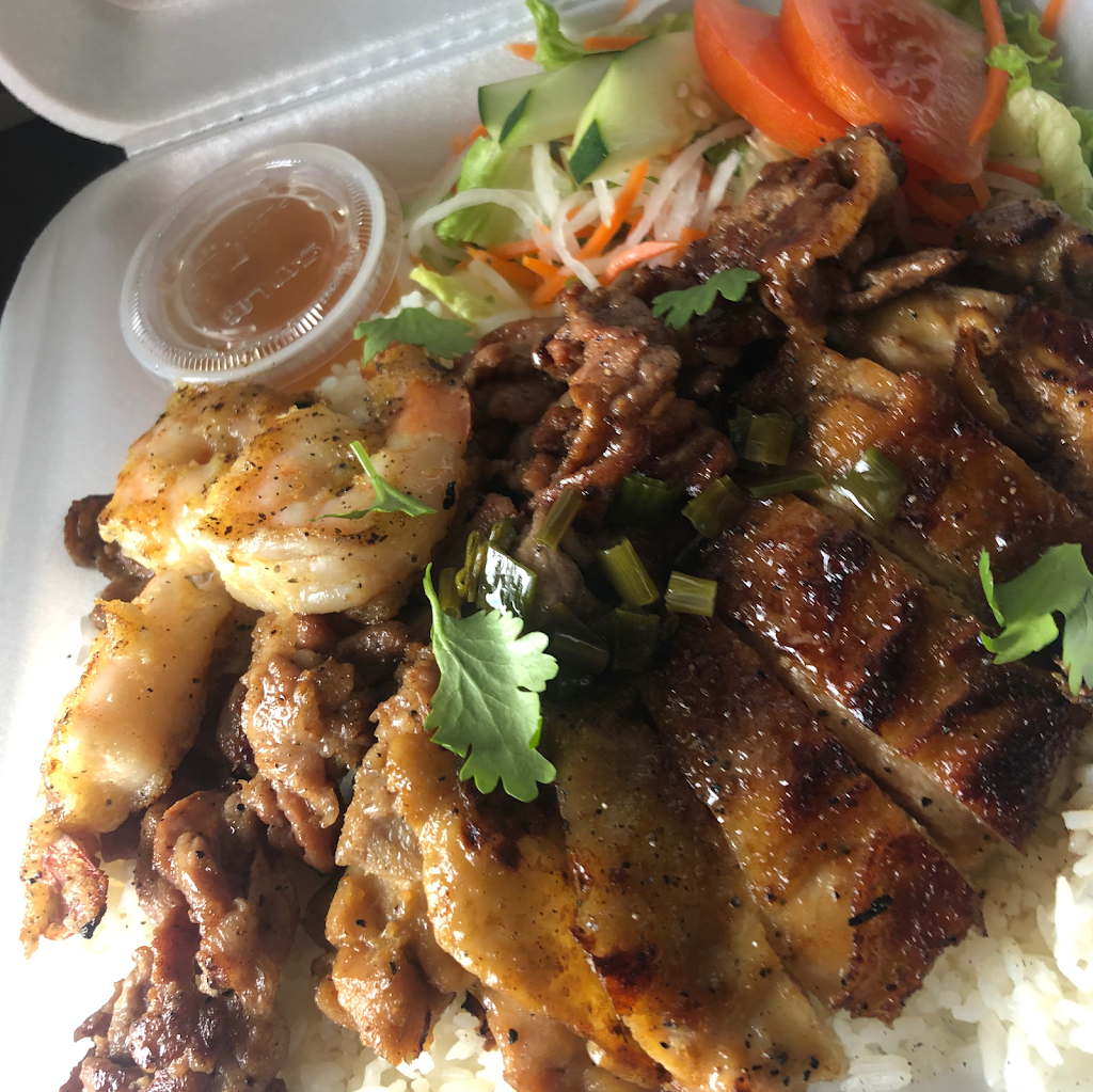 Vietnomz Mobile Cuisine | restaurant | 601 S 11th St, Waco, TX 76706, USA | 2542947855 OR +1 254-294-7855