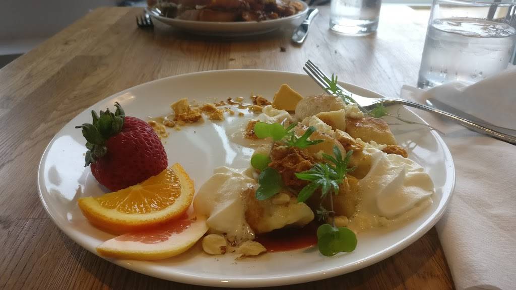 Caro | restaurant | 4 Ottawa St N, Hamilton, ON L8H 3Y7, Canada | 9053124545 OR +1 905-312-4545