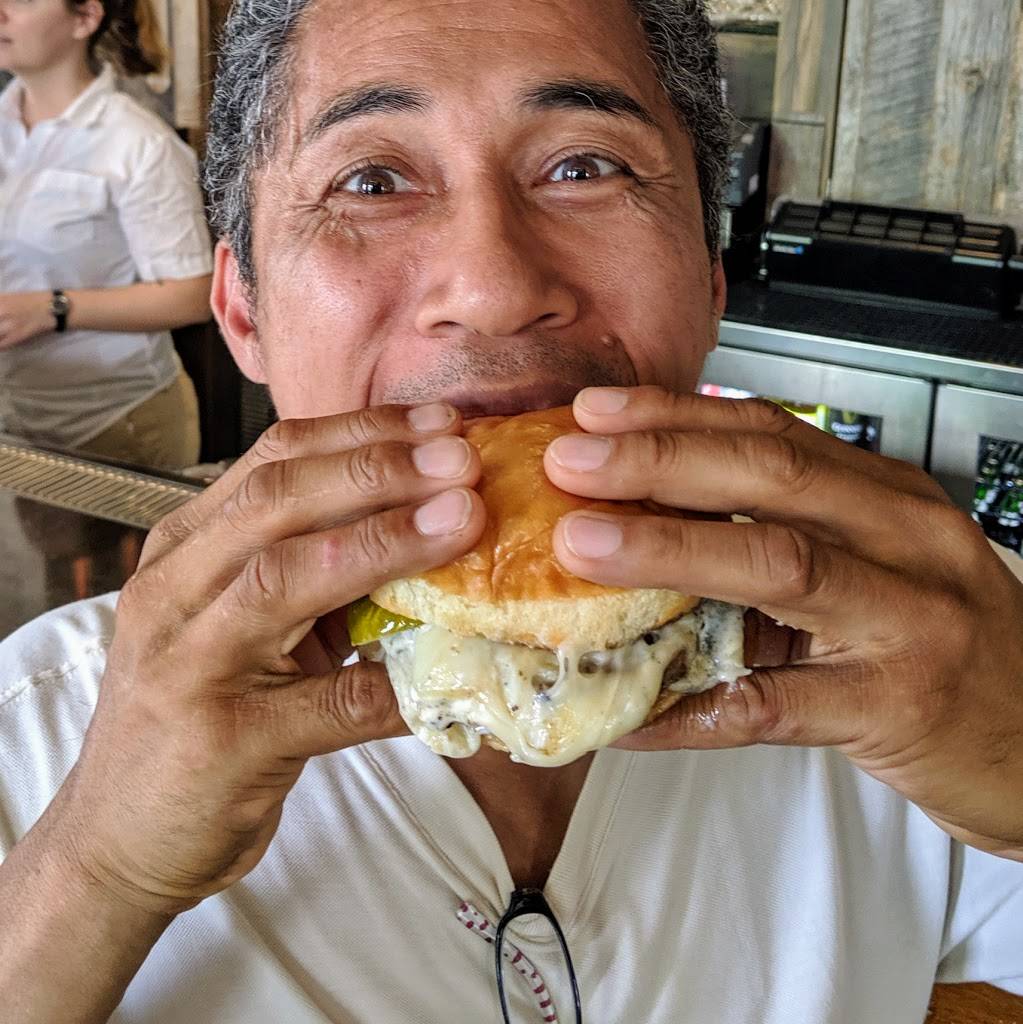 4th & Peabody: A Nashville Tavern | restaurant | 415 4th Ave S, Nashville, TN 37201, USA | 6152650352 OR +1 615-265-0352