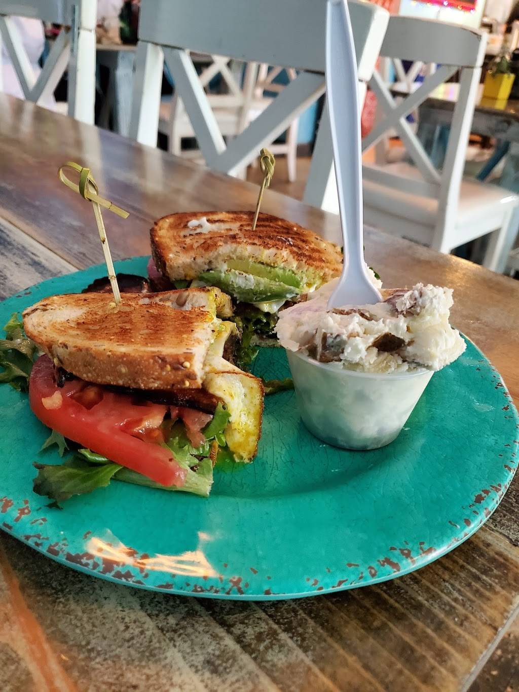 The Sticky Bun | restaurant | 1619 SE 3rd Ct, Deerfield Beach, FL 33441, USA | 7542125569 OR +1 754-212-5569