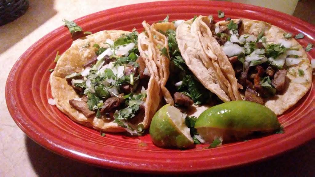 El Mercadito & Taqueria | restaurant | 3575 Maybank Hwy, Johns Island, SC 29455, USA | 8435597216 OR +1 843-559-7216