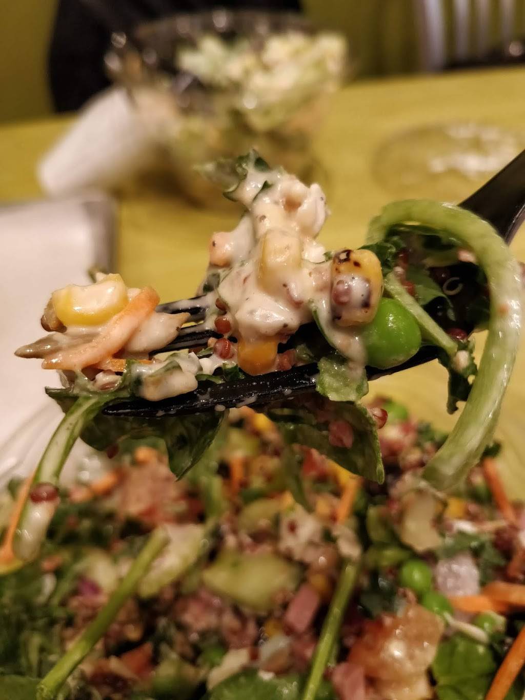 Hello Bistro - Monroeville | restaurant | 4100 William Penn Hwy, Monroeville, PA 15146, USA | 4123733200 OR +1 412-373-3200