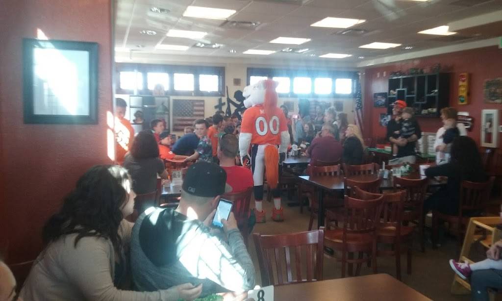 Bella Rosa Golf Course | restaurant | 5830 Bella Rosa Pkwy, Longmont, CO 80504, USA | 3036782940 OR +1 303-678-2940