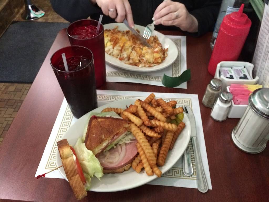 Stavs Diner | cafe | 2932 E Broad St, Columbus, OH 43209, USA | 6147254330 OR +1 614-725-4330