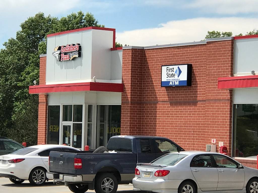 Godfathers Pizza | meal delivery | 18940 S 68th St, Hickman, NE 68372, USA | 4027923207 OR +1 402-792-3207
