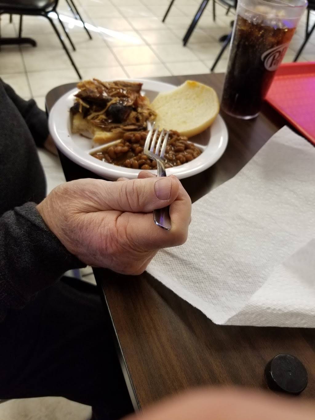 Bad Bobs BBQ | restaurant | 806 Chestnut St, Murray, KY 42071, USA | 2708731050 OR +1 270-873-1050