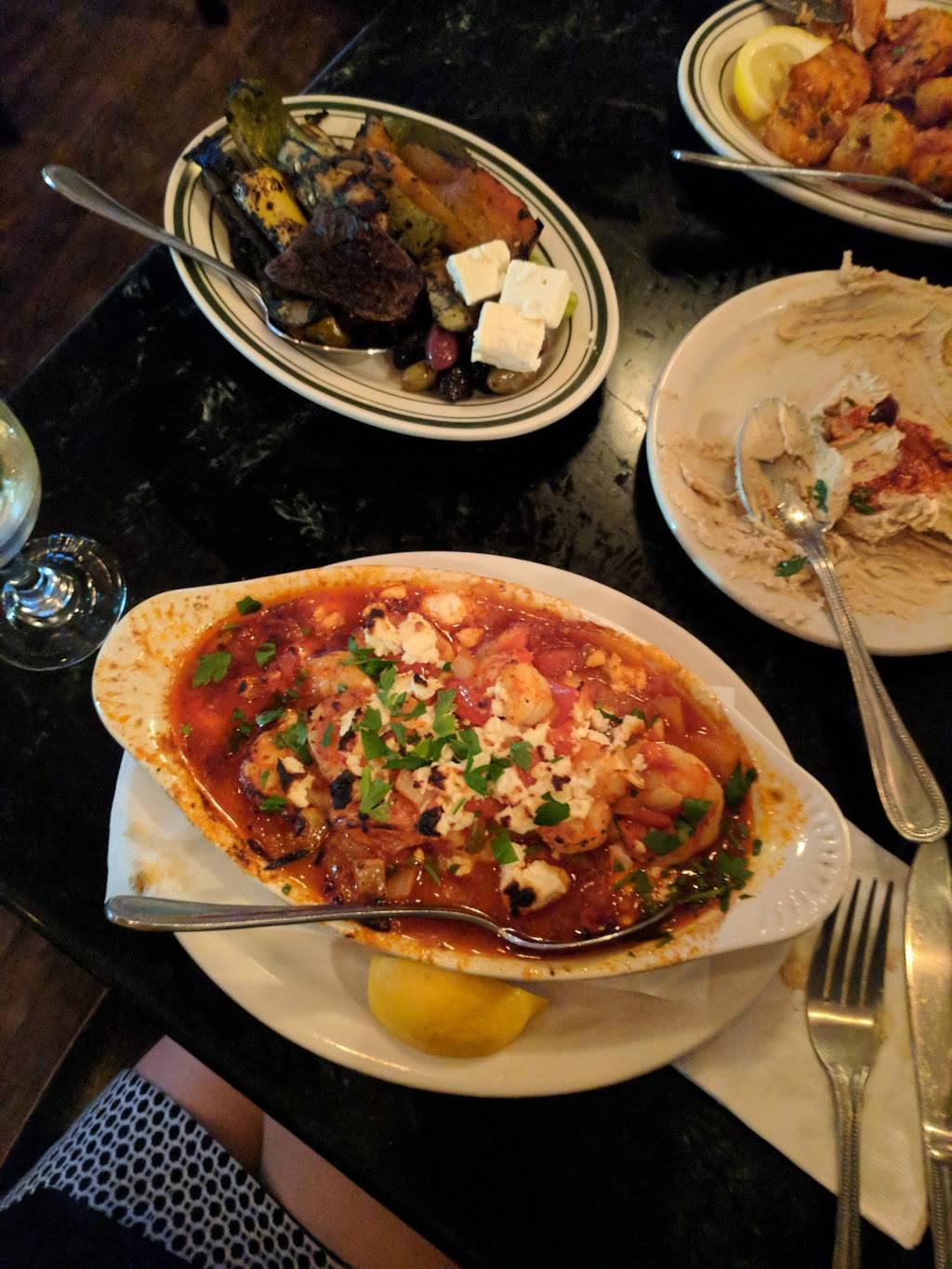 Dmitris | restaurant | 944 N 2nd St, Philadelphia, PA 19123, USA | 2155924550 OR +1 215-592-4550