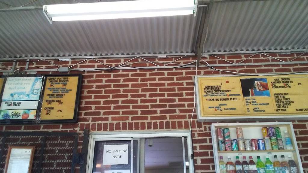 Hot Wings | restaurant | 932 Alabama St, Carrollton, GA 30117, USA | 7708301649 OR +1 770-830-1649