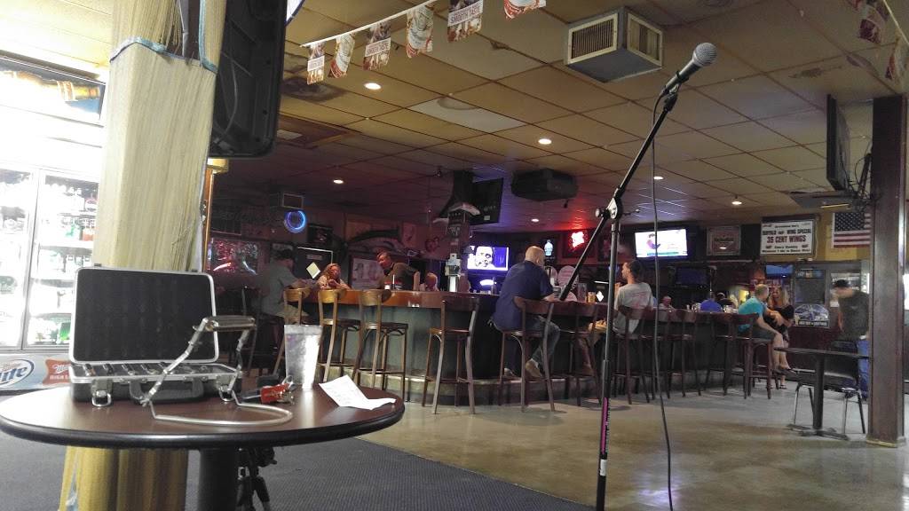 Arrowhead Inn | restaurant | 2071 NJ-88, Brick, NJ 08724, USA | 7328990432 OR +1 732-899-0432