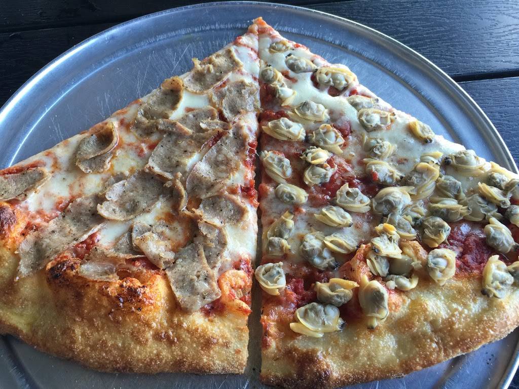 Aunt Louises Pizzeria | restaurant | 13423 US-1, Sebastian, FL 32958, USA | 7723881800 OR +1 772-388-1800