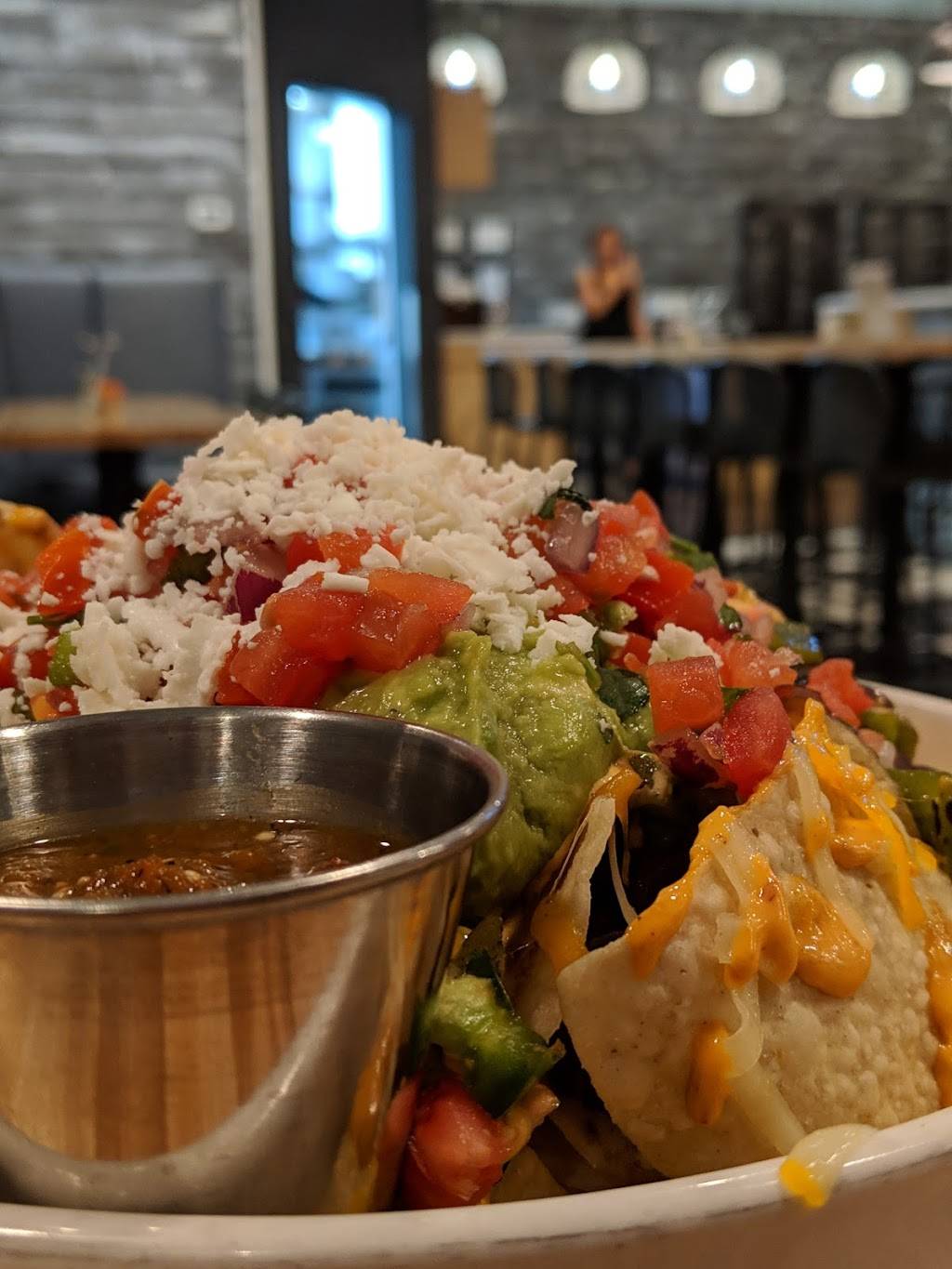 Seis Kitchen | restaurant | 1765 E River Rd, Tucson, AZ 85718, USA | 5206127630 OR +1 520-612-7630