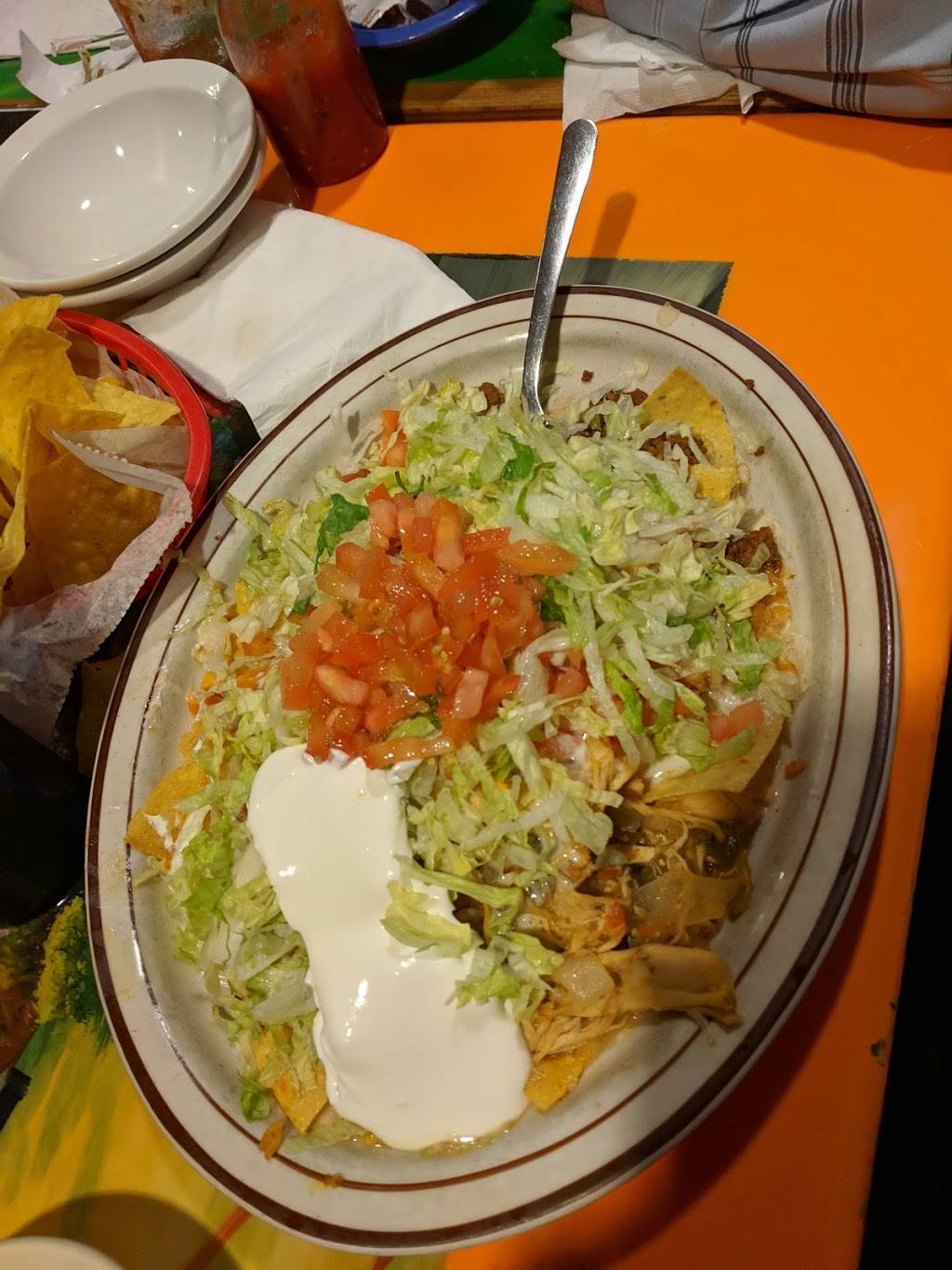 La Carreta | restaurant | 308 E Market St, Celina, OH 45822, USA | 4195864500 OR +1 419-586-4500