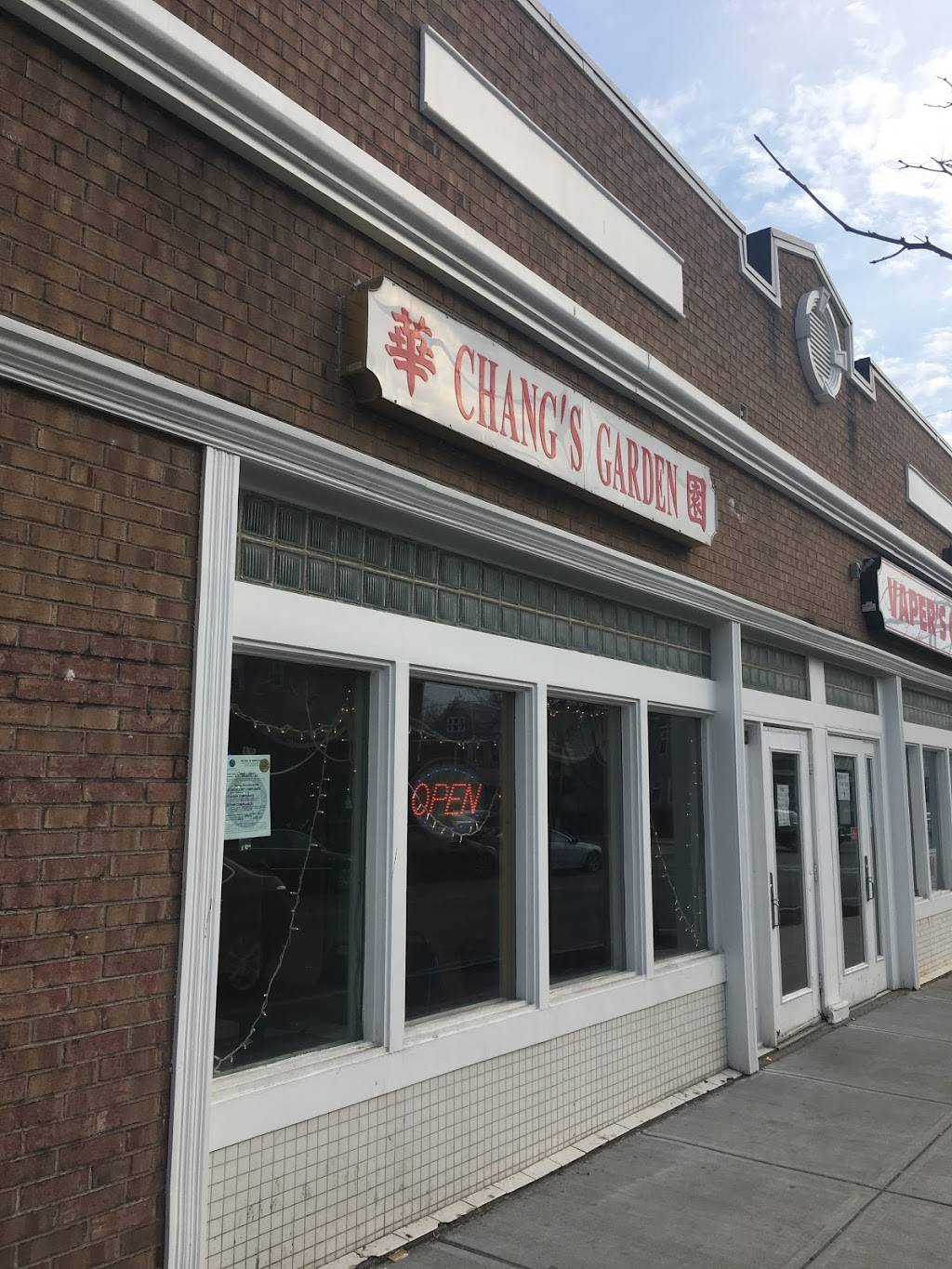 Changs Garden | restaurant | 215 Western Ave, Albany, NY 12203, USA | 5184277170 OR +1 518-427-7170