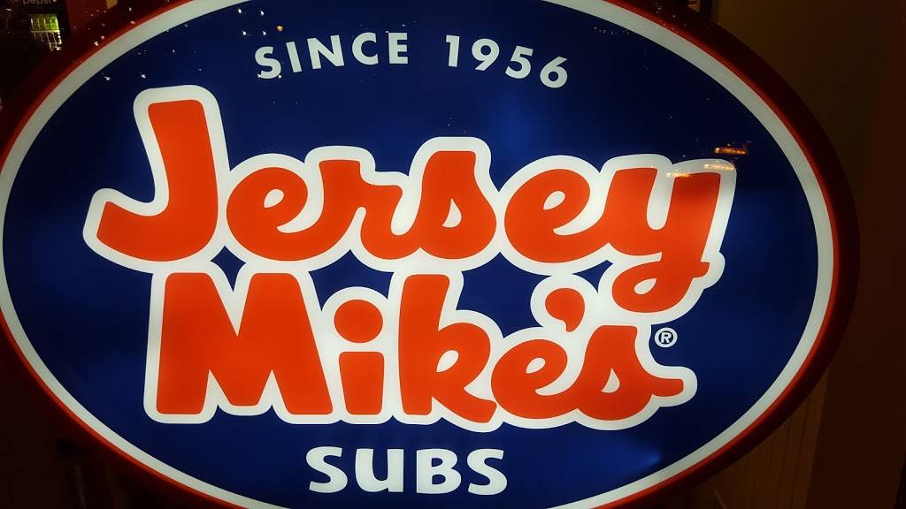 Jersey Mikes Subs | meal takeaway | 1504 W Lake St, Minneapolis, MN 55408, USA | 6122249757 OR +1 612-224-9757