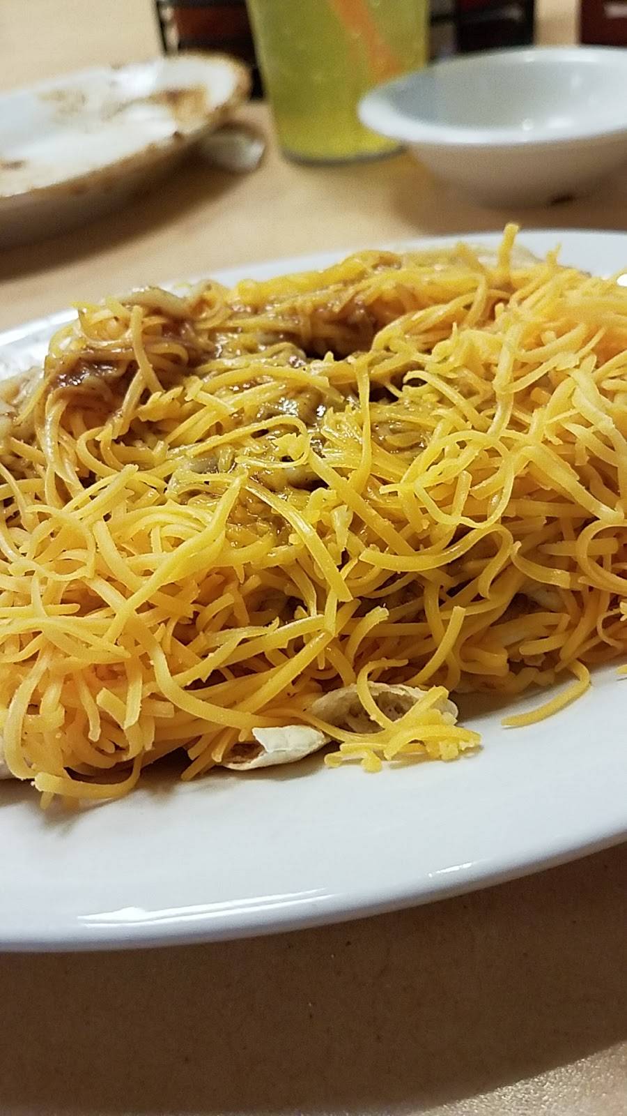 Gold Star Chili | restaurant | 1201 W Eads Pkwy, Lawrenceburg, IN 47025, USA | 8125379264 OR +1 812-537-9264