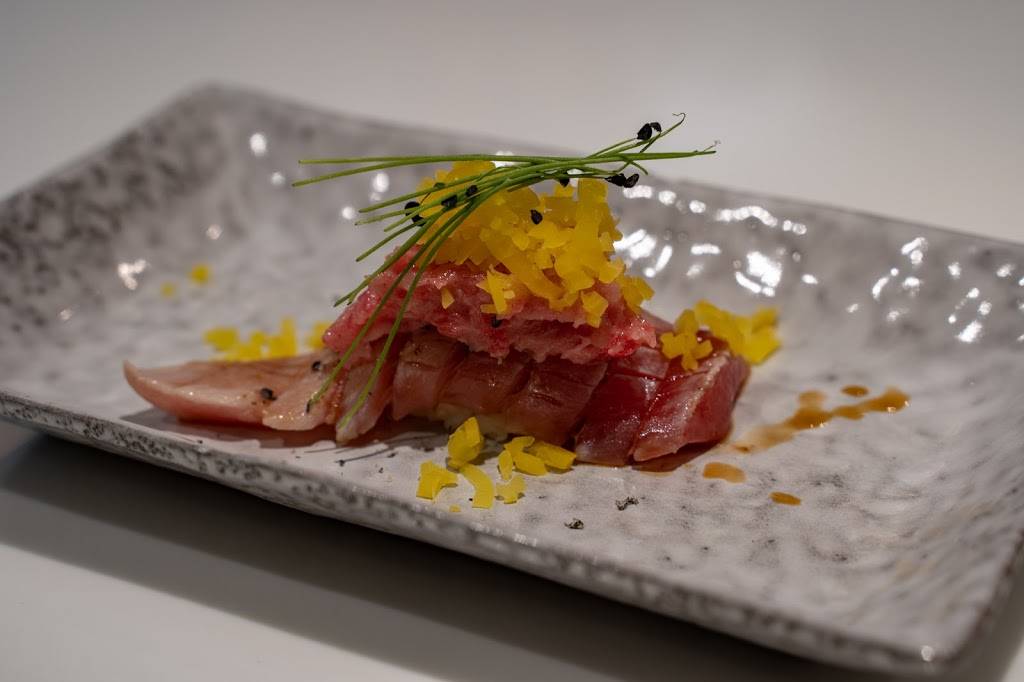 Hihimanu Sushi | restaurant | 3040 Waialae Ave a2, Honolulu, HI 96816, USA | 8087448491 OR +1 808-744-8491