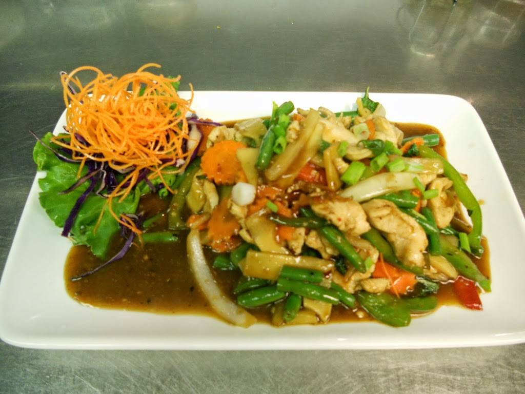 Thai Lotus Restaurant | restaurant | 7023 N 19th Ave, Phoenix, AZ 85021, USA | 6022428424 OR +1 602-242-8424
