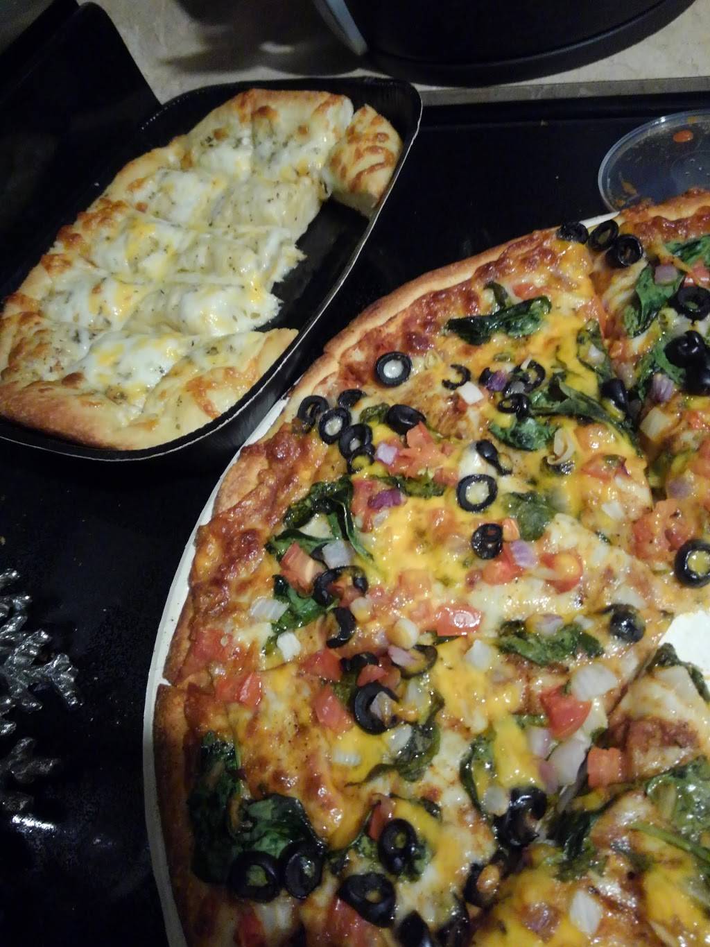 Papa Murphys Take N Bake Pizza | meal takeaway | 4100 N Wickham Rd #121, Melbourne, FL 32935, USA | 3217683774 OR +1 321-768-3774