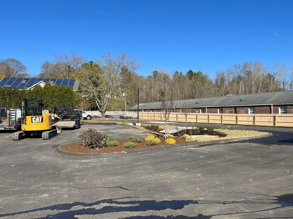 Starbucks | cafe | 145 Housatonic St, Lee, MA 01238, USA | 4133274959 OR +1 413-327-4959