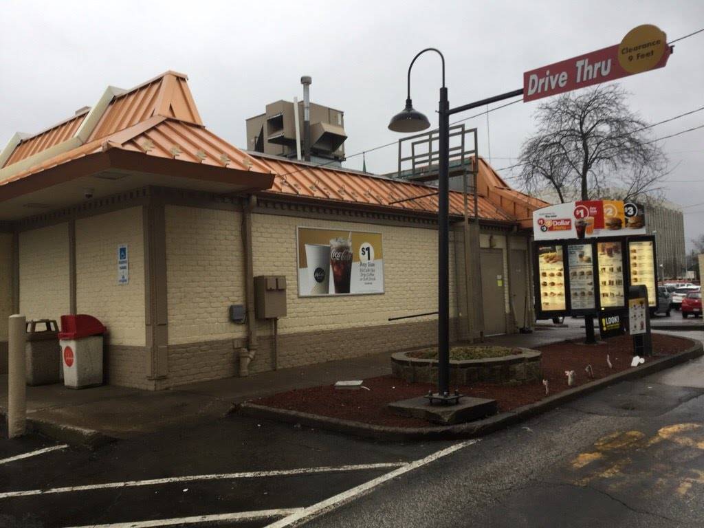 McDonalds | cafe | 430 State St, Erie, PA 16501, USA | 8144524406 OR +1 814-452-4406